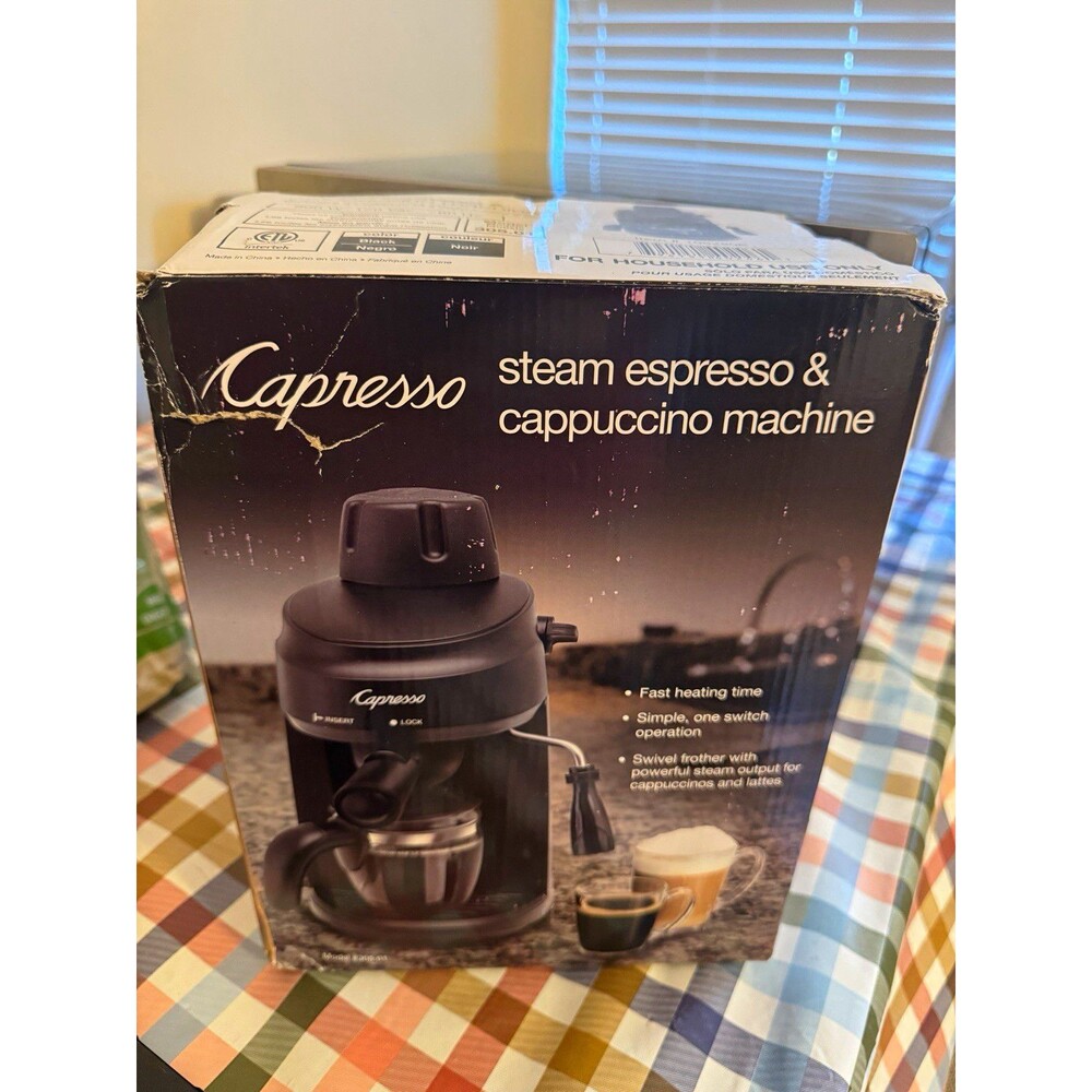 Capresso Steam Espresso & Cappuccino Machine 3.5 Bar 4-Cup 800W Black